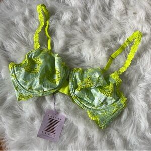 Savage X Fenty Neon Yellow & Light Green Lace Underwire Bra